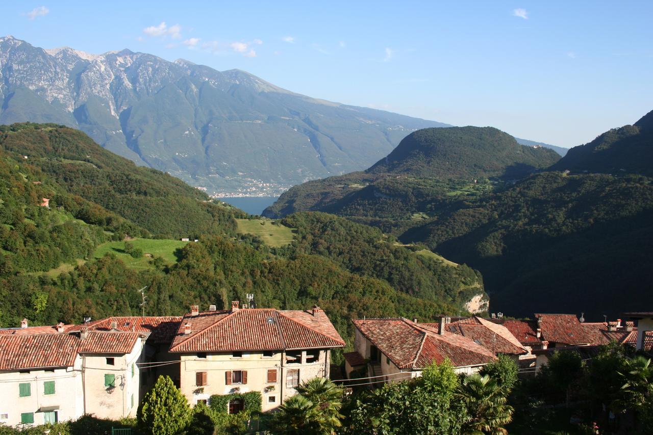 Casa Vacanze Regina Del Lago Tremosine Экстерьер фото