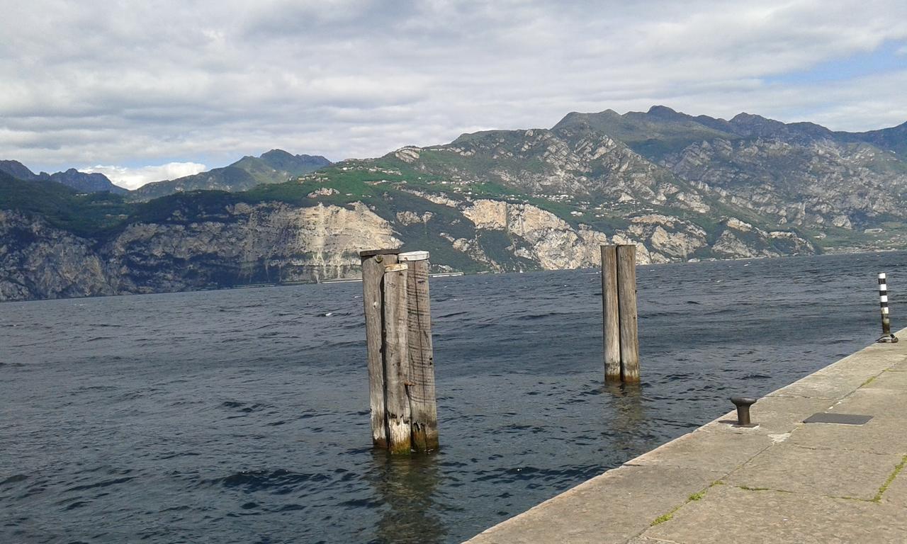 Casa Vacanze Regina Del Lago Tremosine Экстерьер фото
